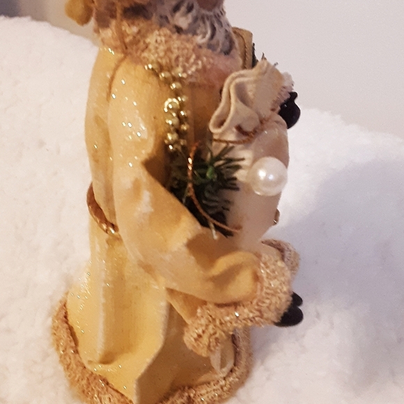 Gold Gorgeous Santa Tree Ornament 7.5" - Picture 7 of 8